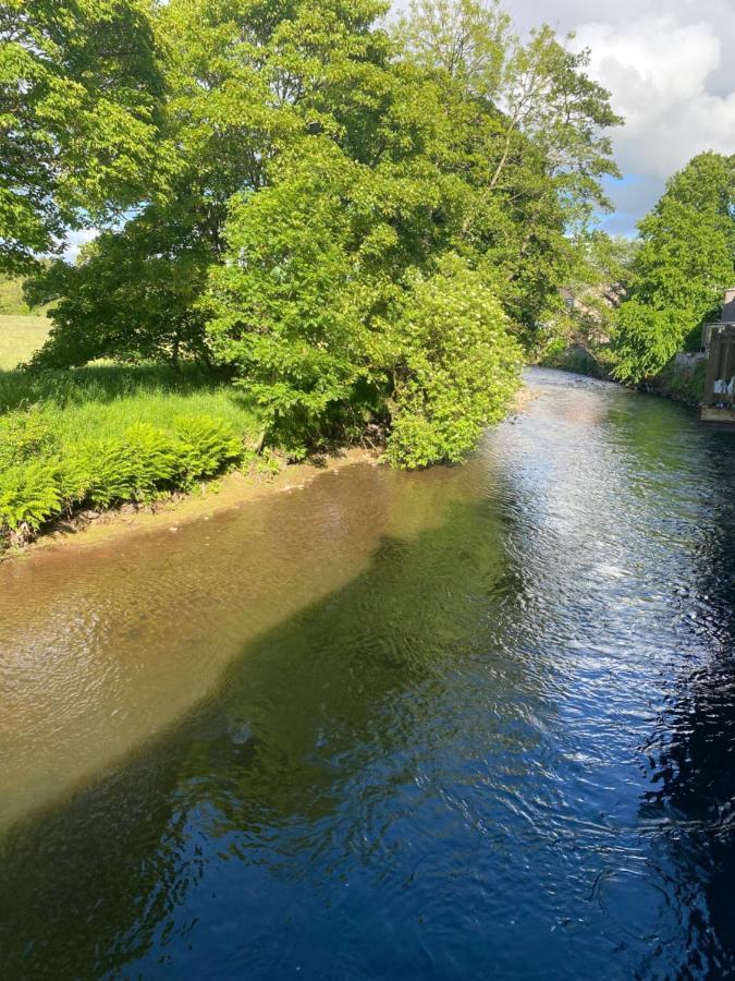 Riverbank Cottage Lake District Double Balcony Egremont  Exterior photo